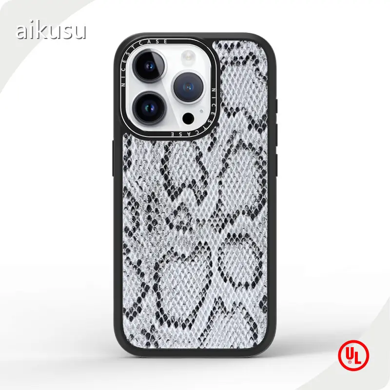 Custom Leather Phone Case EXW by Aikusu 1